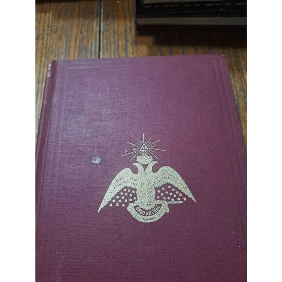 Vintage 1964 Morals and Dogma Ancient Accepted Scottish Right Freemasonry Book - Picture 2 of 10